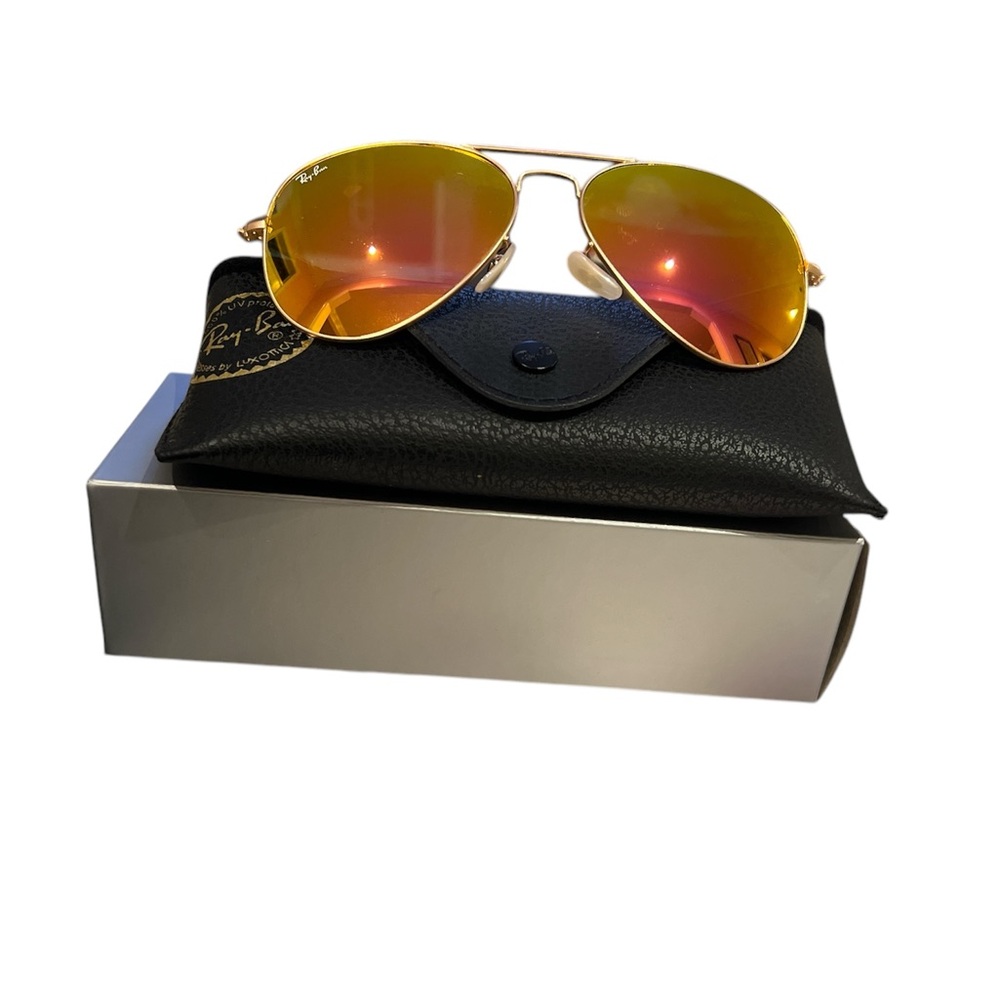 Ray-Ban Large Gold NEW Aviator Sunglasses, Pink Orange Cyclamen Mirror Lenses